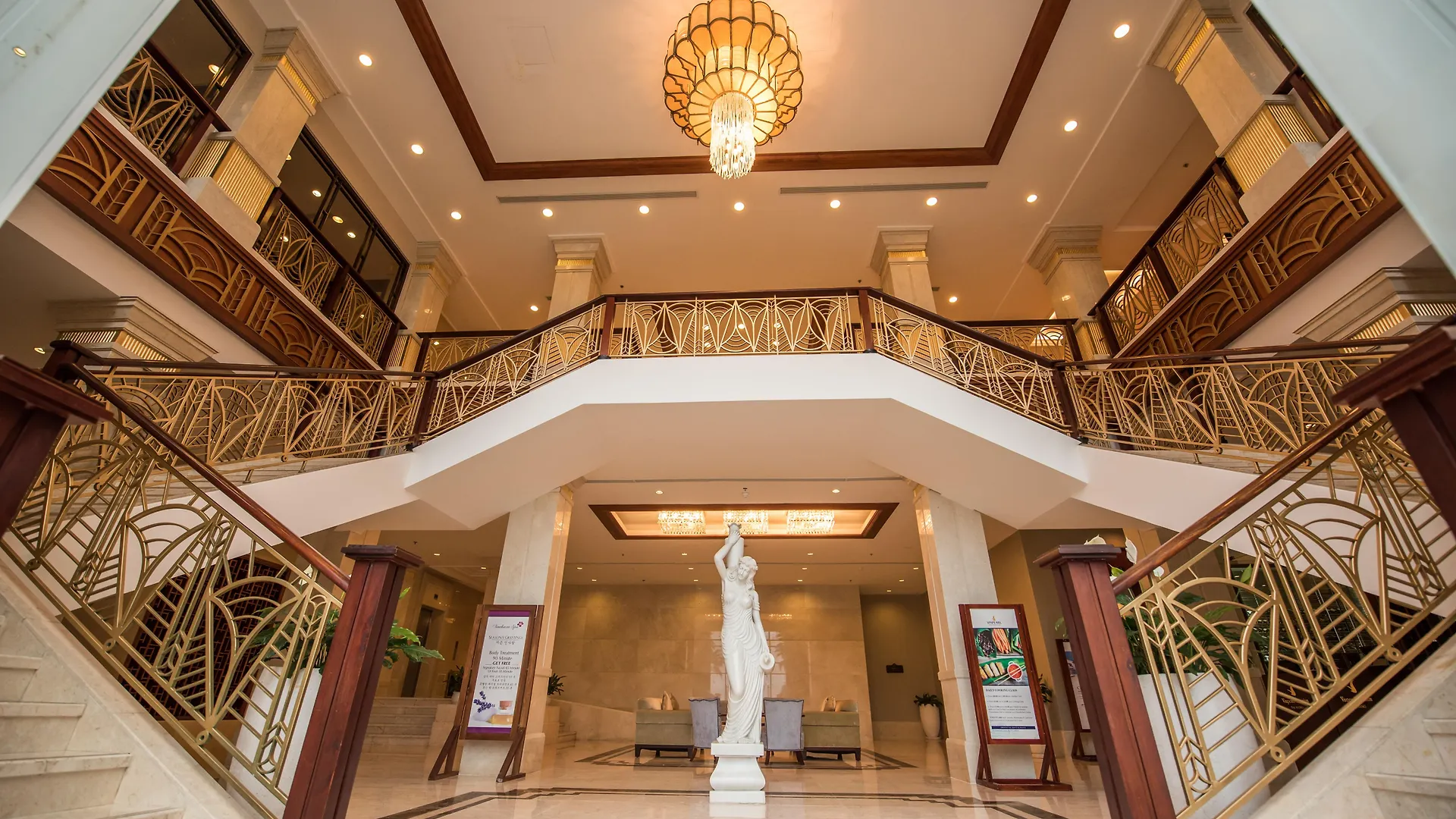 Danang Marriott Resort & Spa  Da Nang