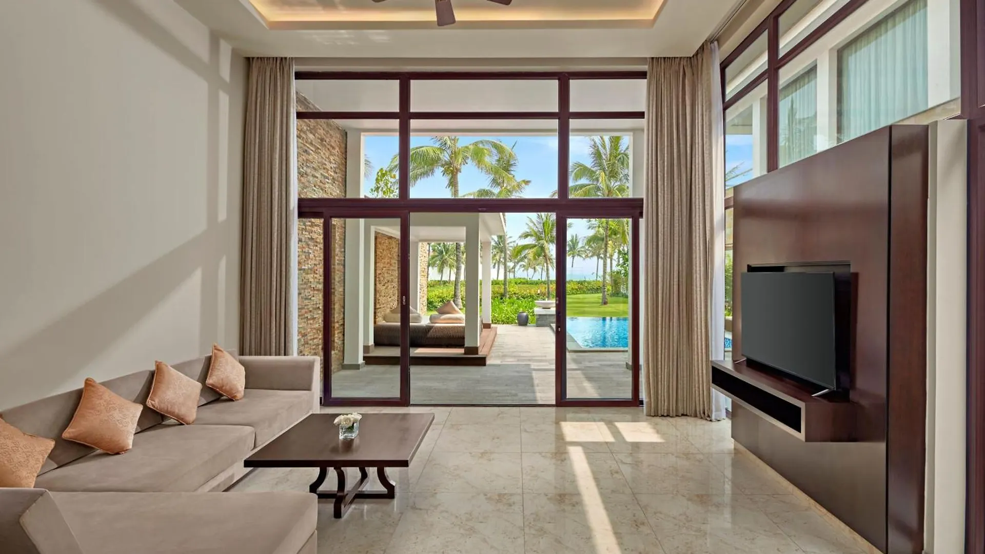 *****  Danang Marriott Resort & Spa Vietnam