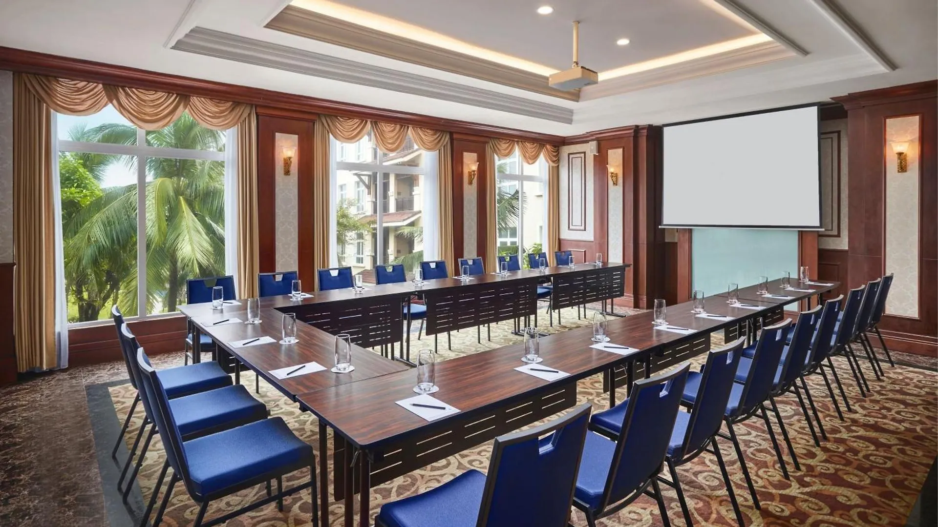 Danang Marriott Resort & Spa  Da Nang
